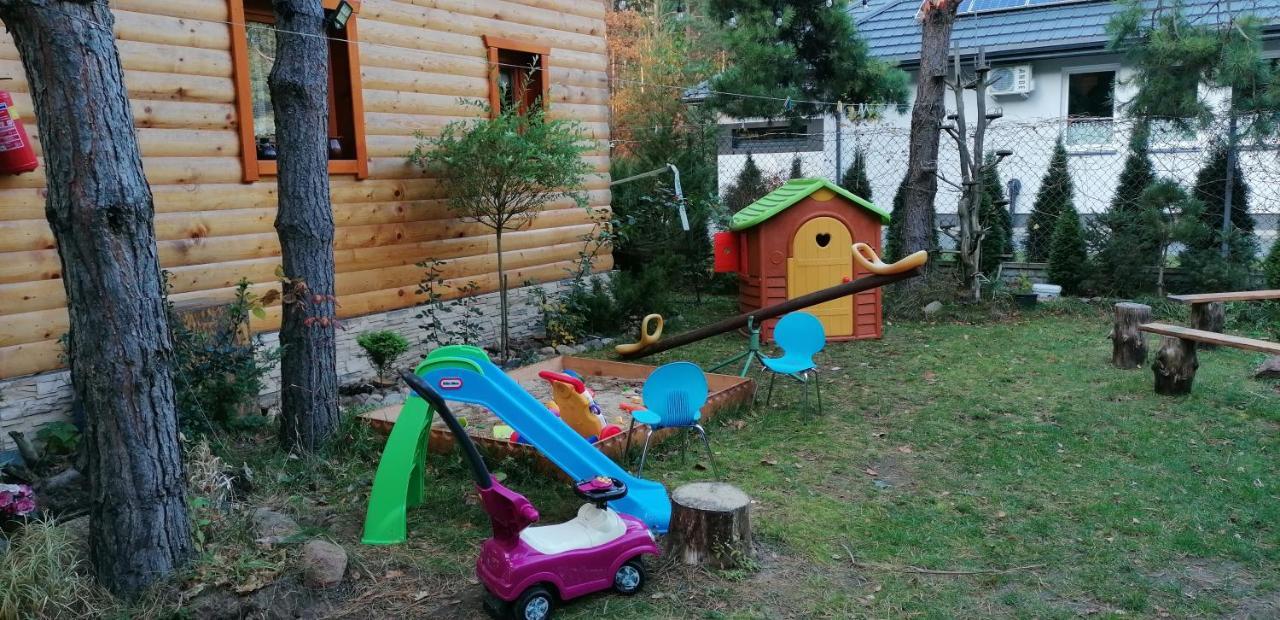 Domek Sloneczny Caloroczny 800M Od Parku Wodnego Suntago Ranczo Gold Mania Krzyzowka  Extérieur photo